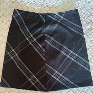 Athleta Women’s Skirt